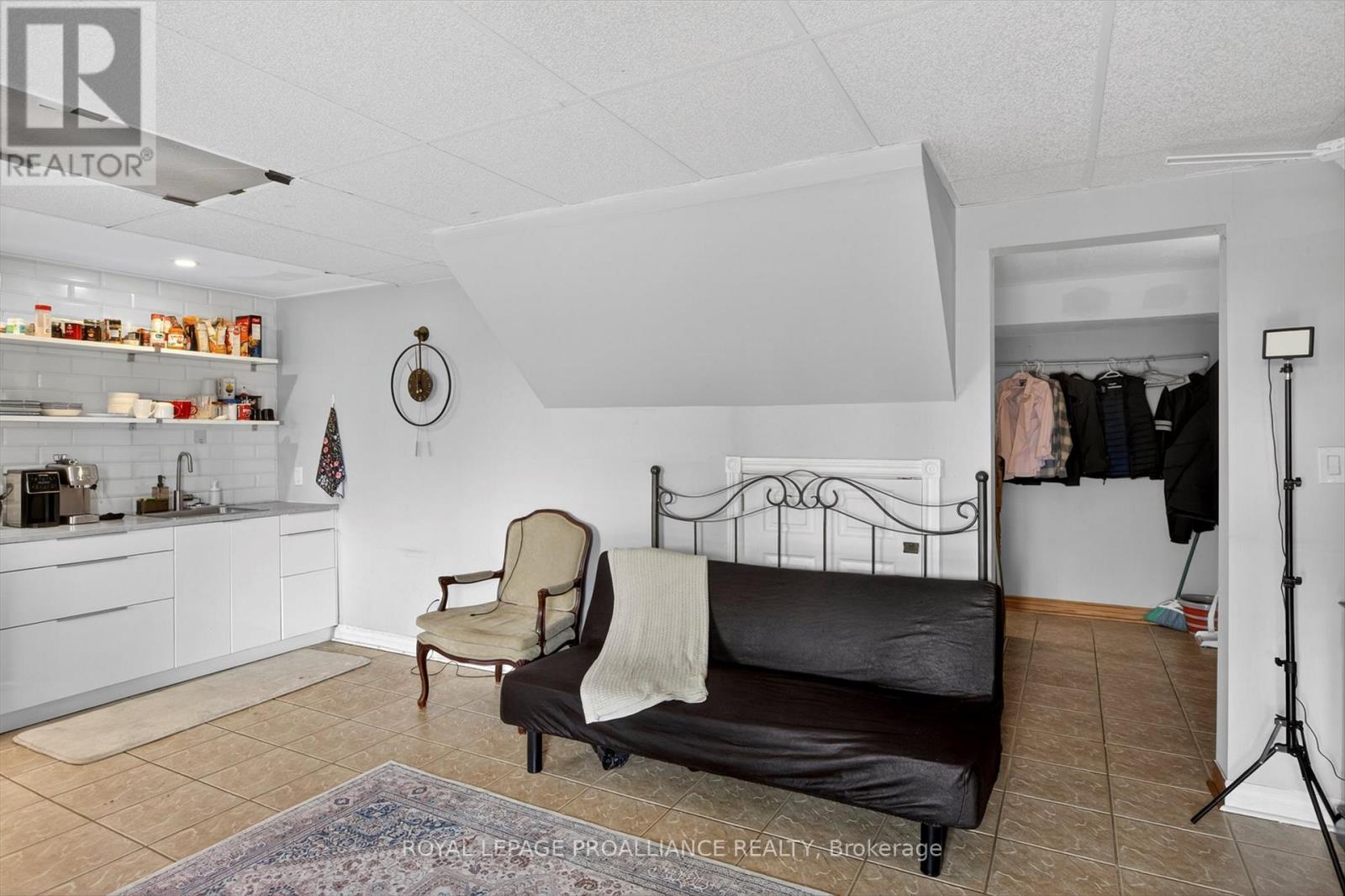 1539 Cherryhill Road, Peterborough (Monaghan Ward 2), Ontario  K9K 1A7 - Photo 31 - X12989544