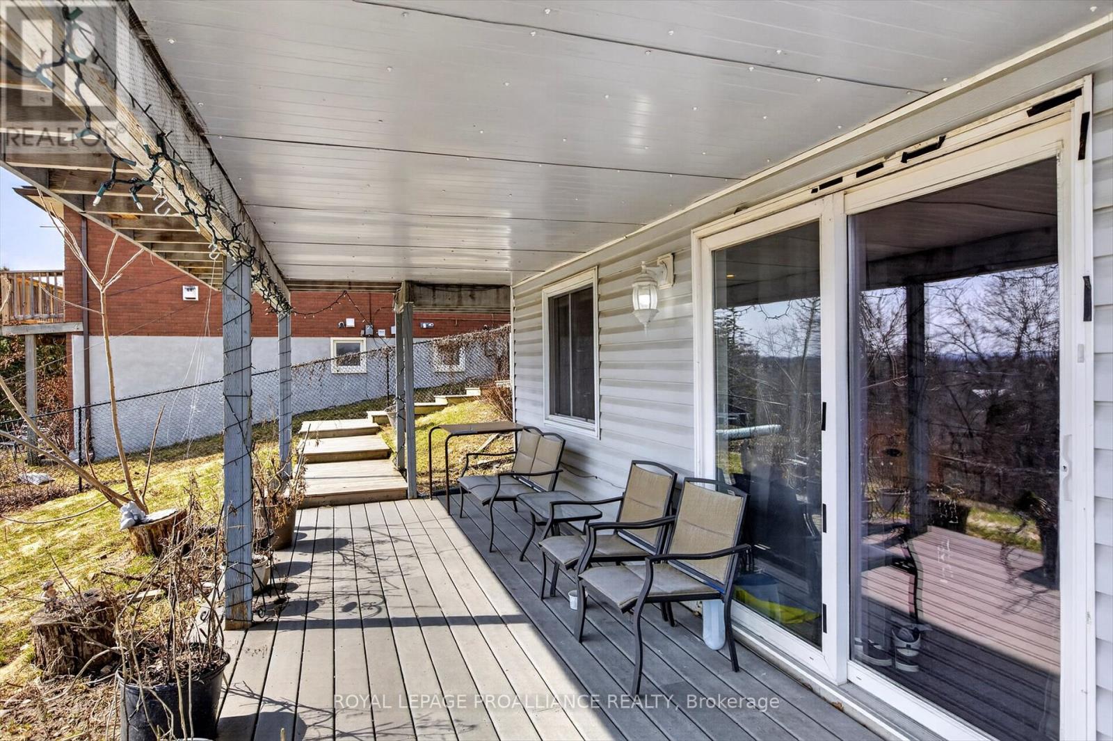 1539 Cherryhill Road, Peterborough (Monaghan Ward 2), Ontario  K9K 1A7 - Photo 40 - X12989544