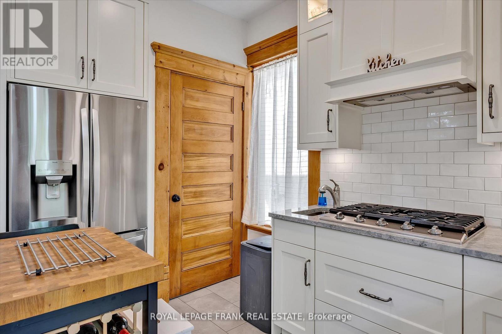 46 Sophia Street, Peterborough (Ashburnham Ward 4), Ontario  K9H 1E1 - Photo 18 - X12989548