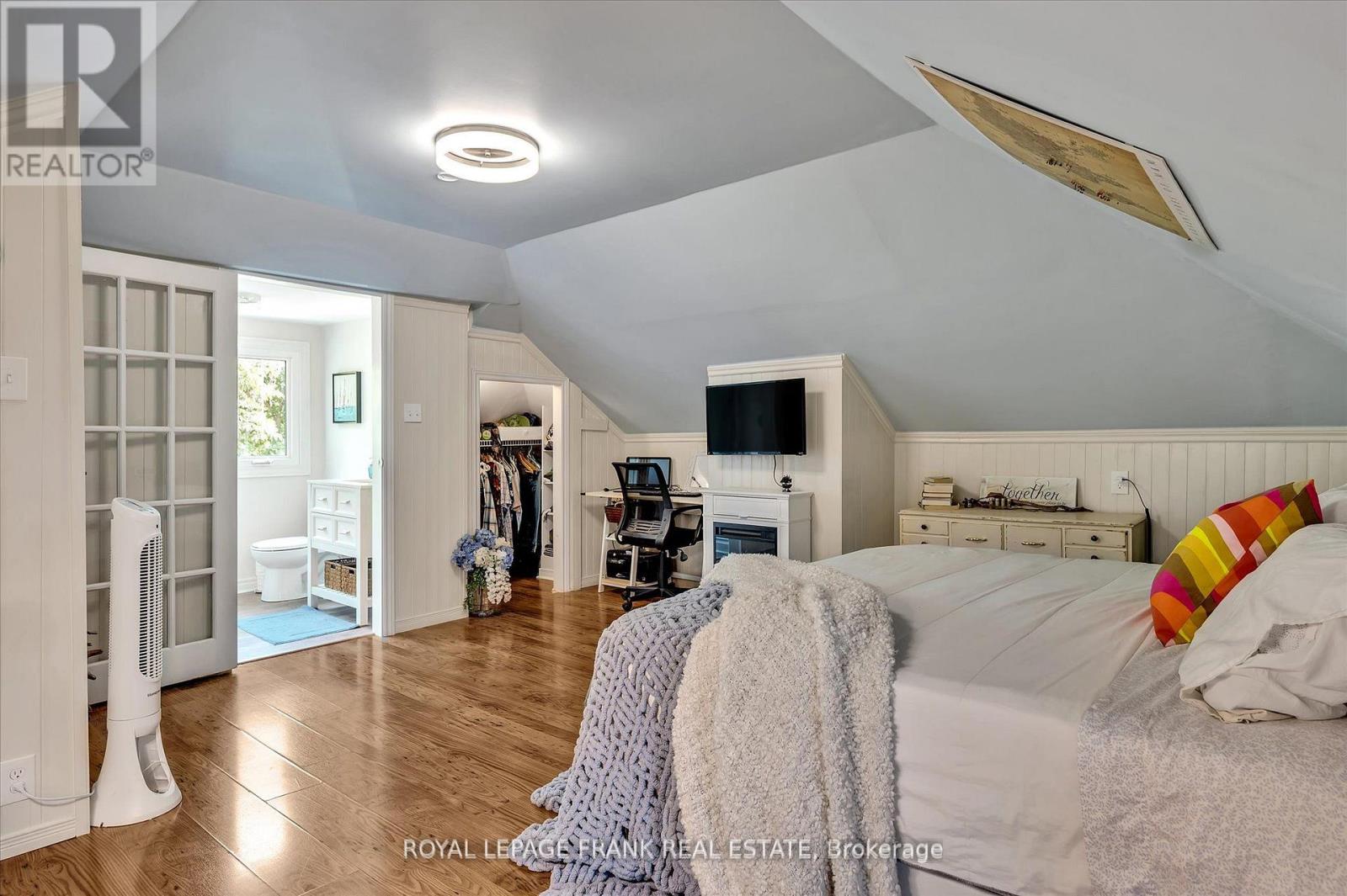 46 Sophia Street, Peterborough (Ashburnham Ward 4), Ontario  K9H 1E1 - Photo 38 - X12989548