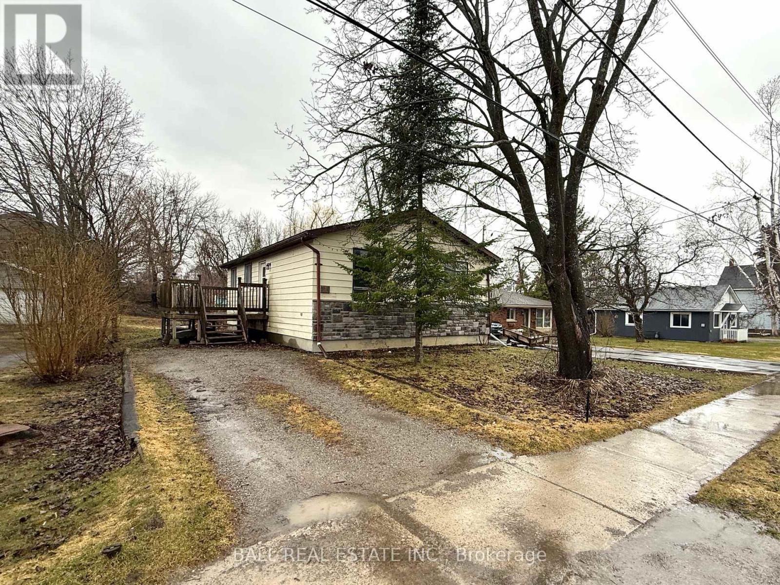 21 Colbourne Street, Selwyn, Ontario  K0L 2H0 - Photo 3 - X12989660