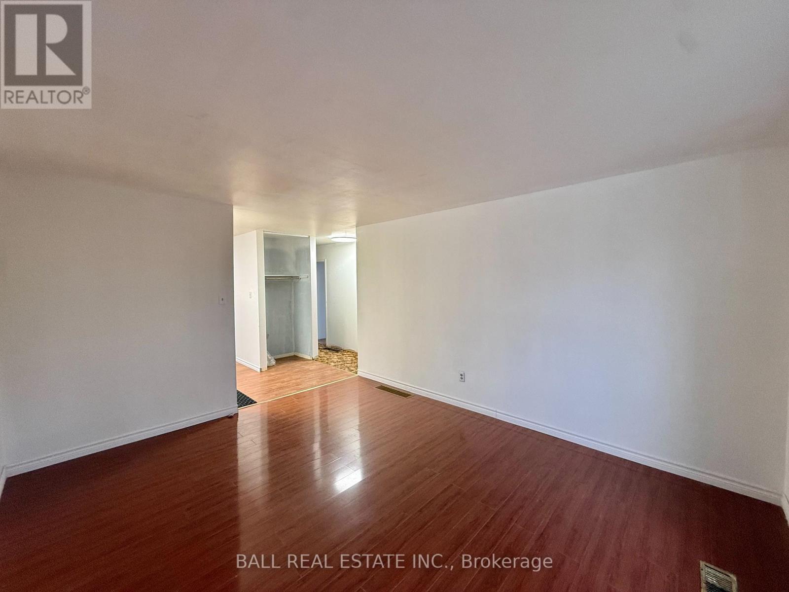 21 Colbourne Street, Selwyn, Ontario  K0L 2H0 - Photo 9 - X12989660