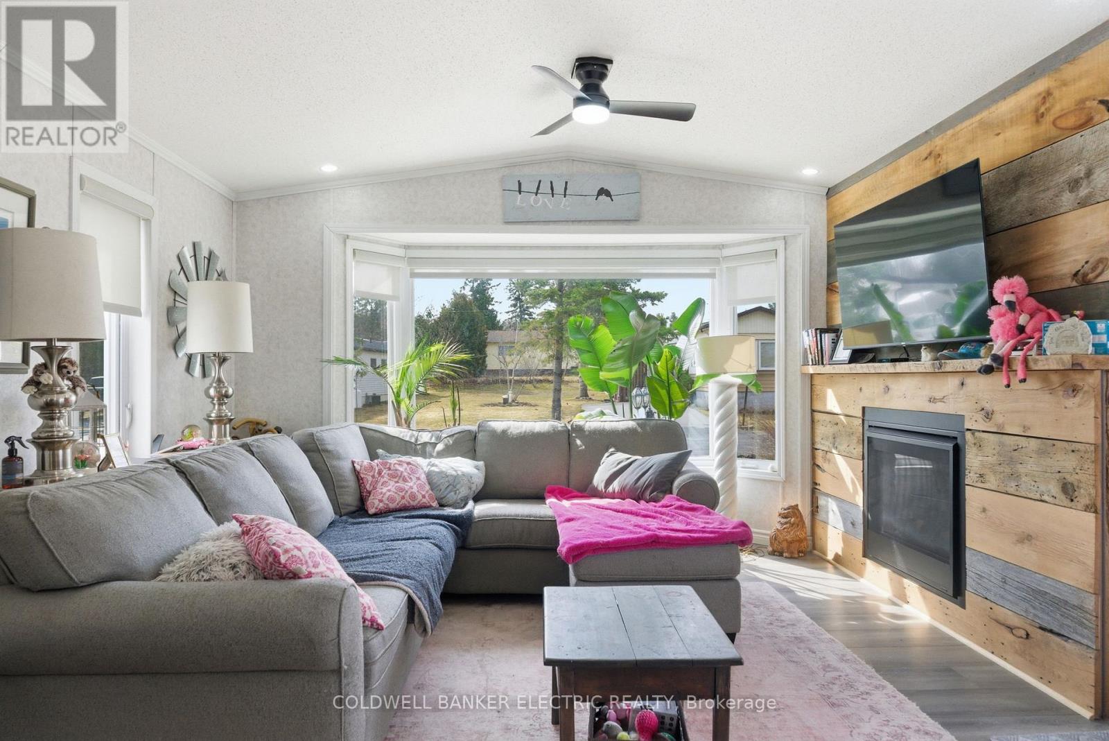 7 Homewood Avenue, Kawartha Lakes (Fenelon), Ontario  K9V 0H5 - Photo 19 - X12989826