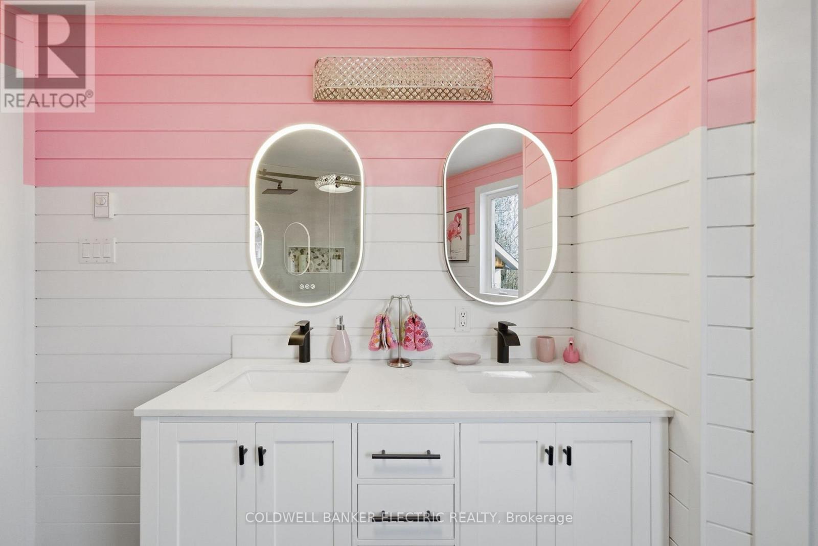 7 Homewood Avenue, Kawartha Lakes (Fenelon), Ontario  K9V 0H5 - Photo 25 - X12989826