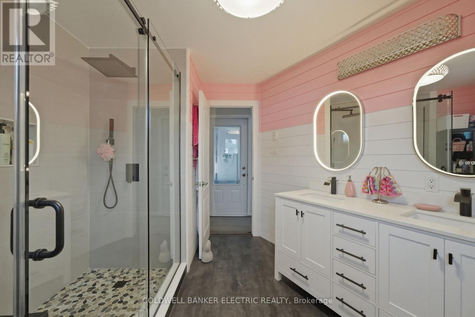 7 Homewood Avenue, Kawartha Lakes (Fenelon), Ontario  K9V 0H5 - Photo 28 - X12989826