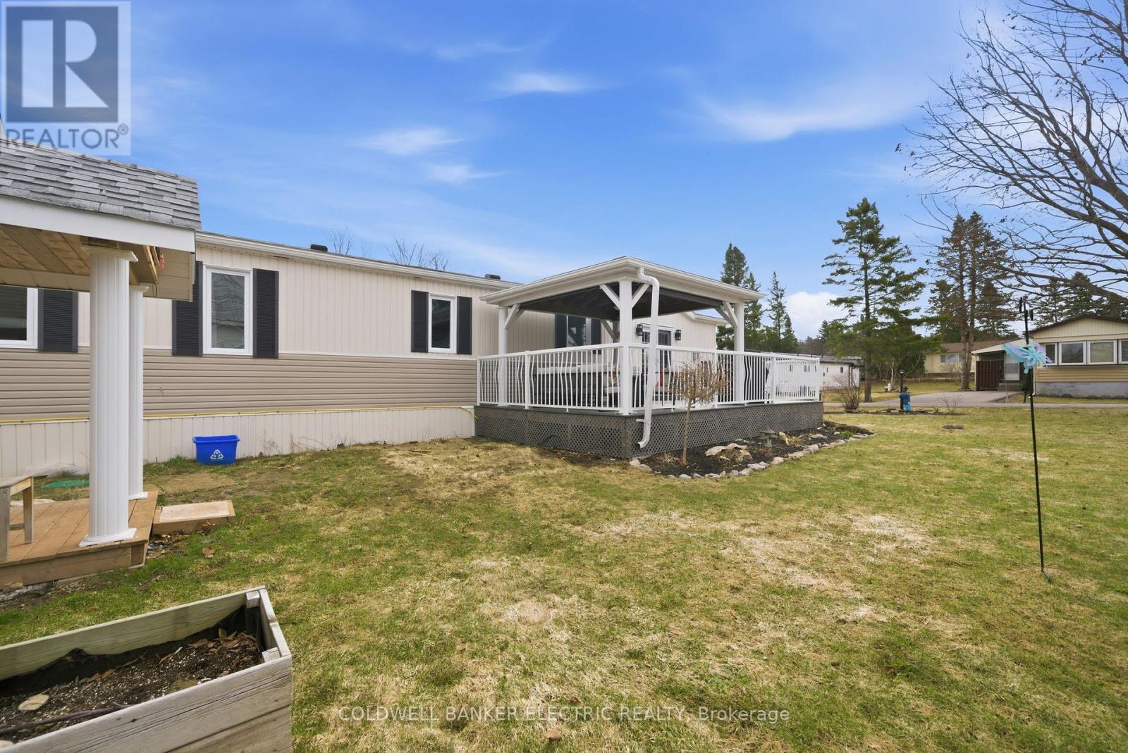 7 Homewood Avenue, Kawartha Lakes (Fenelon), Ontario  K9V 0H5 - Photo 38 - X12989826