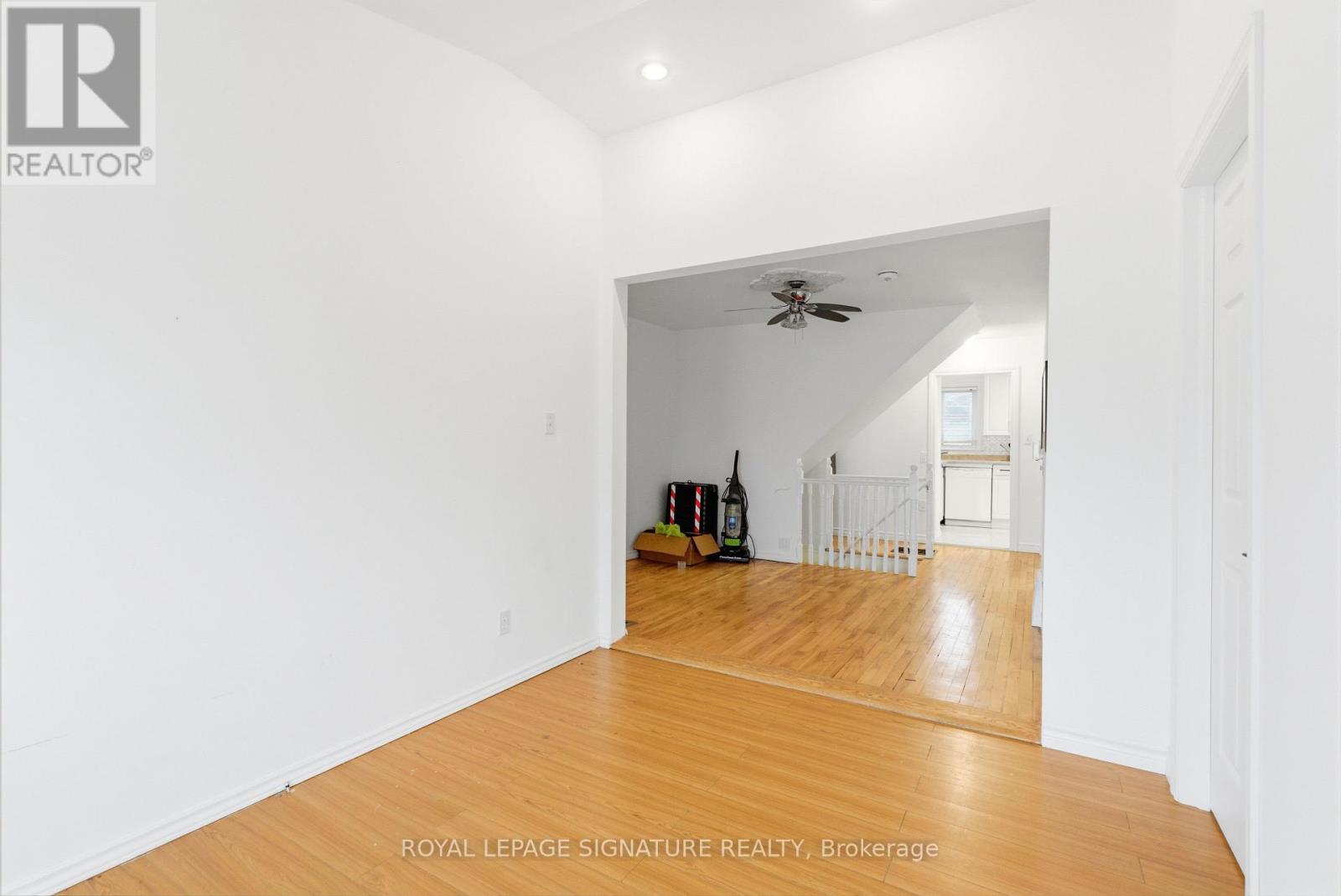 805 Morphet Avenue, Peterborough (Otonabee Ward 1), Ontario  K9J 2X7 - Photo 15 - X12989532