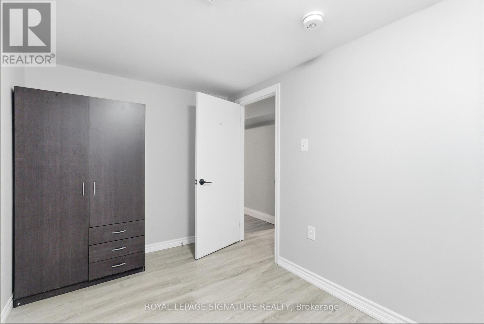 805 Morphet Avenue, Peterborough (Otonabee Ward 1), Ontario  K9J 2X7 - Photo 32 - X12989532