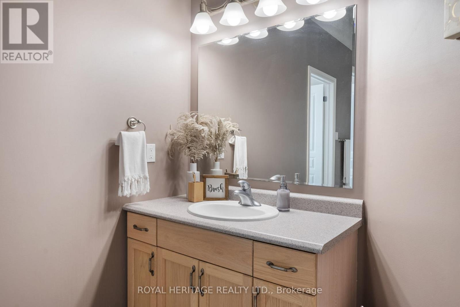 141 Shanagarry Drive, Selwyn, Ontario  K0L 1T0 - Photo 36 - X12989850