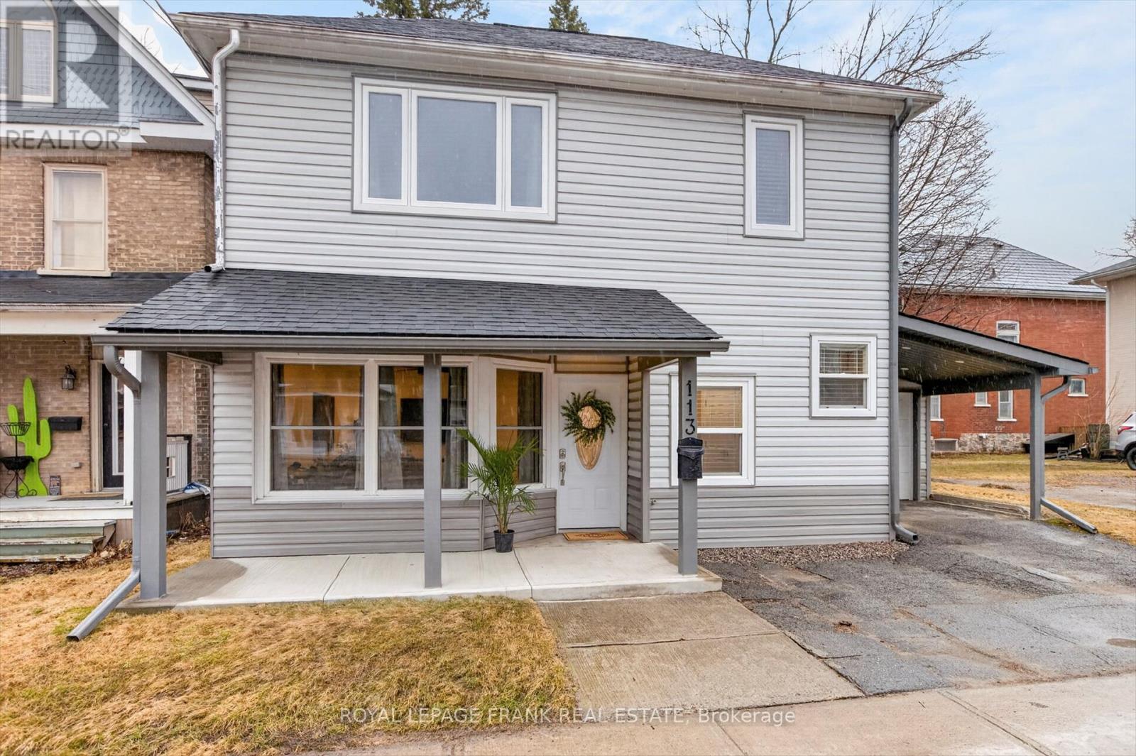 113 Princess Street, Peterborough (Town Ward 3), Ontario  K9J 2A8 - Photo 3 - X12990314