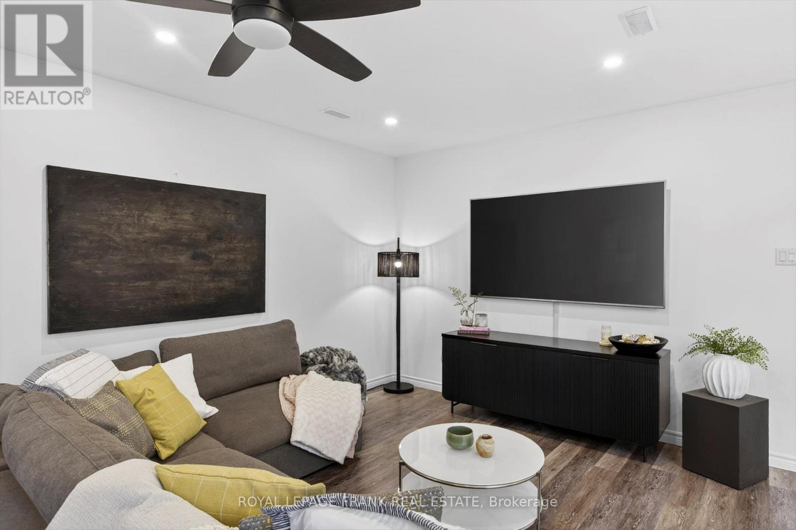 113 Princess Street, Peterborough (Town Ward 3), Ontario  K9J 2A8 - Photo 7 - X12990314