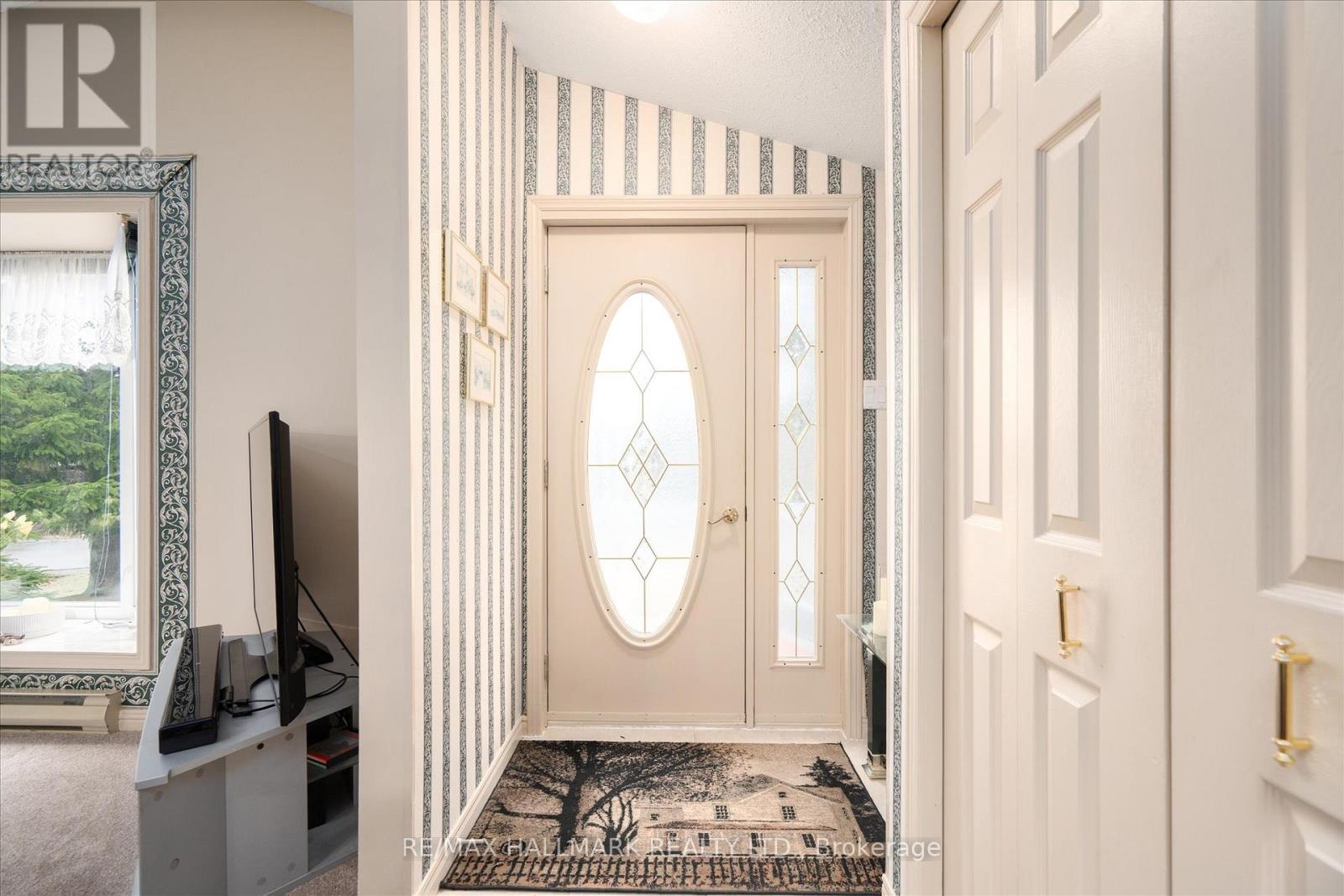 6 Seymour Street S, Havelock-Belmont-Methuen (Belmont-Methuen), Ontario  K0L 1Z0 - Photo 6 - X12990700