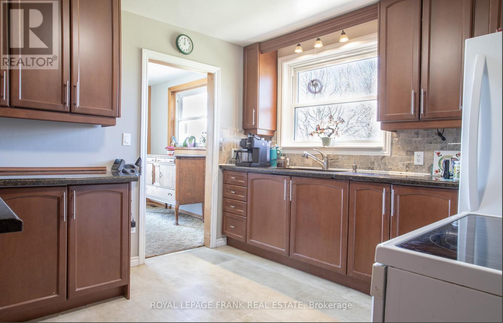 3778 Highway 2 Road, Clarington, Ontario  L1B 0P4 - Photo 14 - E12990856