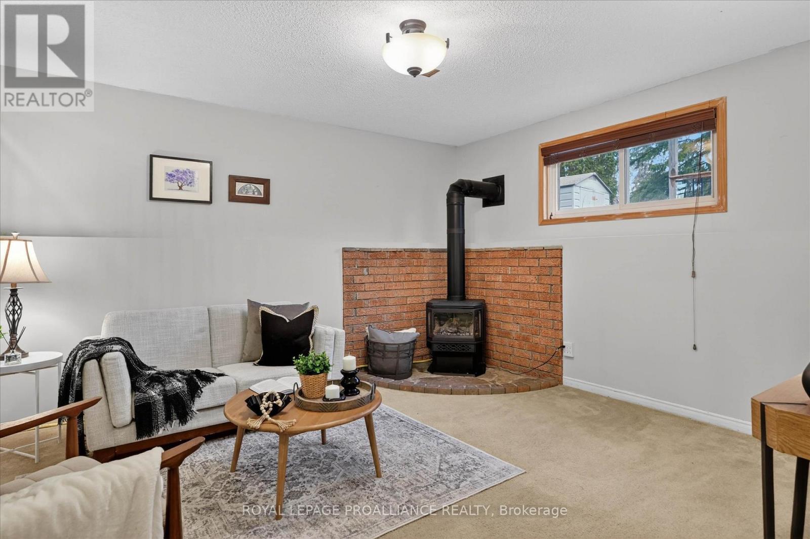 7 Daleview Court, Peterborough (Monaghan Ward 2), Ontario  K9J 8E6 - Photo 18 - X12990822