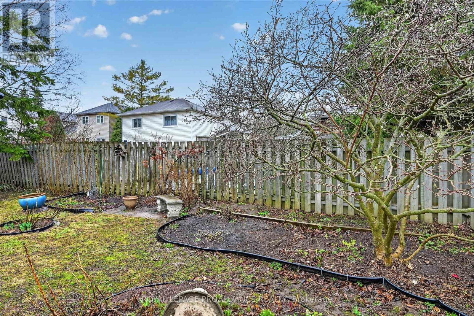 7 Daleview Court, Peterborough (Monaghan Ward 2), Ontario  K9J 8E6 - Photo 32 - X12990822