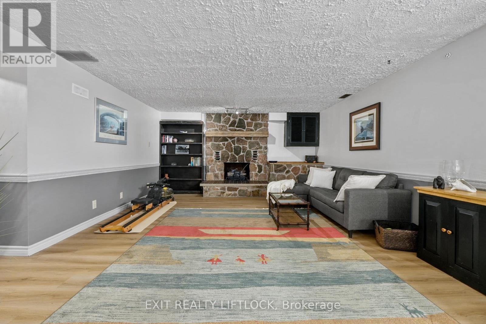 273 Maxwell Avenue, Peterborough (Ashburnham Ward 4), Ontario  K9J 1B4 - Photo 13 - X12991020