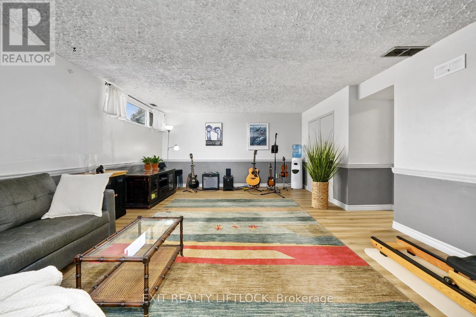 273 Maxwell Avenue, Peterborough (Ashburnham Ward 4), Ontario  K9J 1B4 - Photo 14 - X12991020