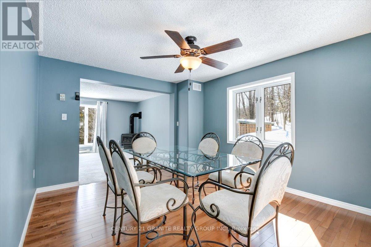 237 Clark Lake Road, Bancroft (Dungannon Ward), Ontario  K0L 1C0 - Photo 12 - X12991028