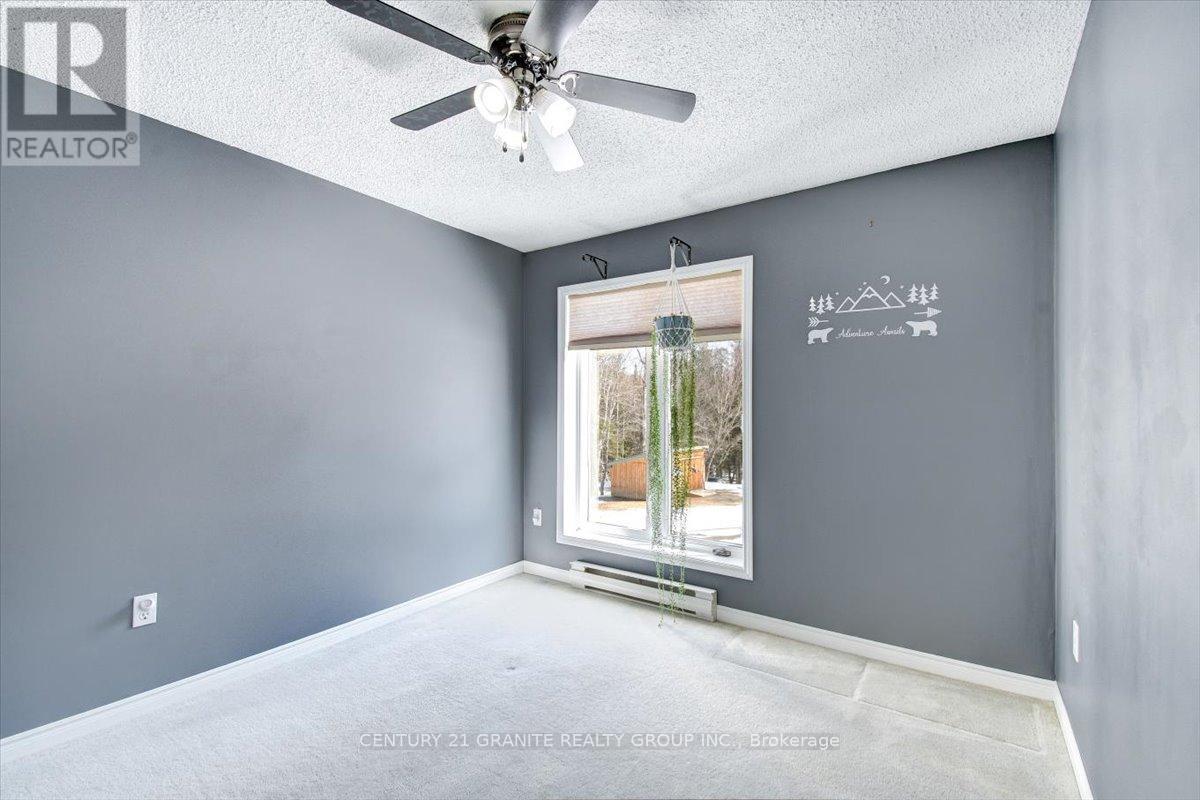 237 Clark Lake Road, Bancroft (Dungannon Ward), Ontario  K0L 1C0 - Photo 17 - X12991028