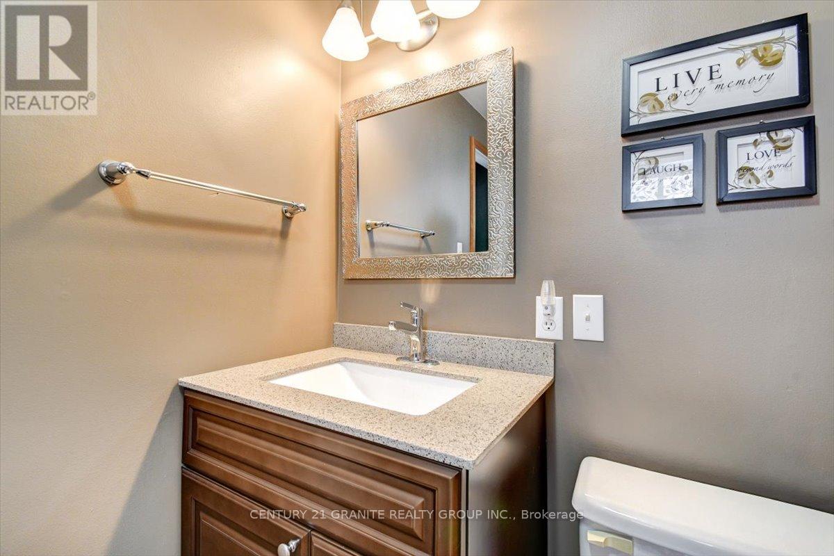 237 Clark Lake Road, Bancroft (Dungannon Ward), Ontario  K0L 1C0 - Photo 24 - X12991028