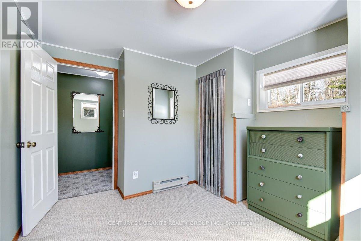 237 Clark Lake Road, Bancroft (Dungannon Ward), Ontario  K0L 1C0 - Photo 26 - X12991028