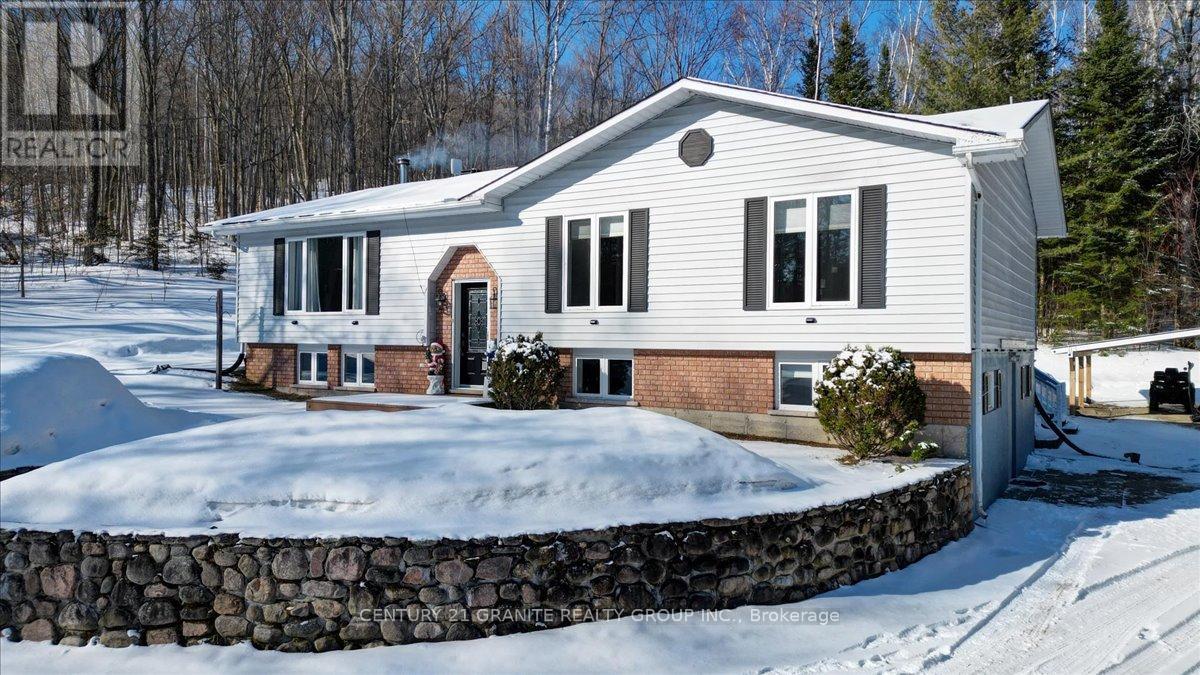 237 Clark Lake Road, Bancroft (Dungannon Ward), Ontario  K0L 1C0 - Photo 39 - X12991028