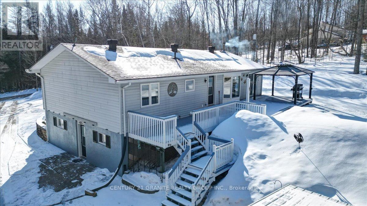 237 Clark Lake Road, Bancroft (Dungannon Ward), Ontario  K0L 1C0 - Photo 43 - X12991028