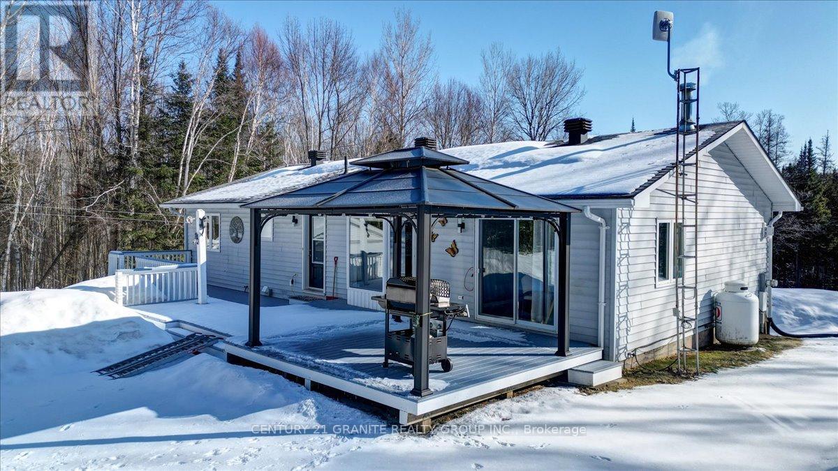 237 Clark Lake Road, Bancroft (Dungannon Ward), Ontario  K0L 1C0 - Photo 44 - X12991028