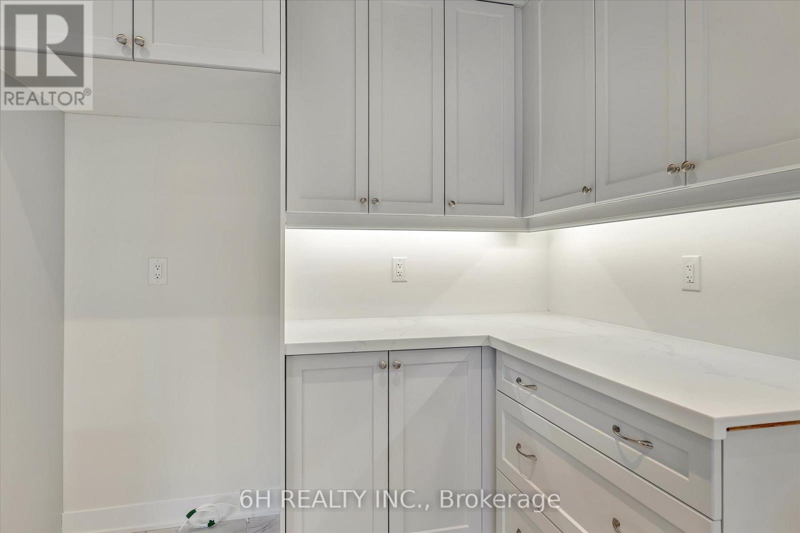 816 Griffin Trail, Peterborough (Monaghan Ward 2), Ontario  K9K 0J4 - Photo 10 - X12990922