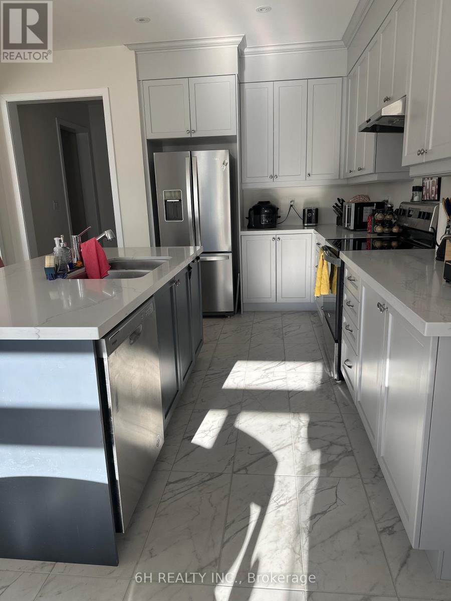 816 Griffin Trail, Peterborough (Monaghan Ward 2), Ontario  K9K 0J4 - Photo 4 - X12990922