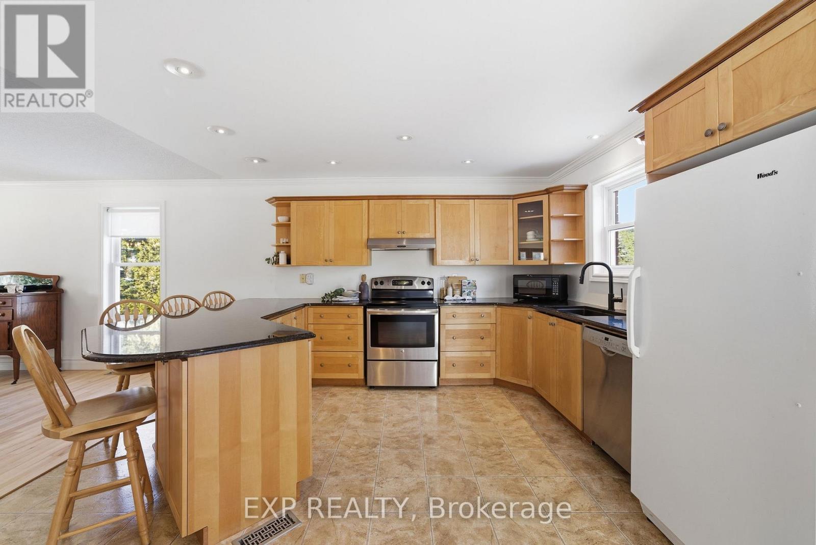 3863 Larose Crescent, Port Hope (Garden Hill), Ontario  L0A 1B0 - Photo 14 - X12991460