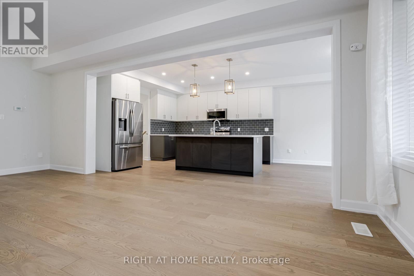 520 Clayton Avenue, Peterborough (Monaghan Ward 2), Ontario  K9K 0H5 - Photo 13 - X12991218