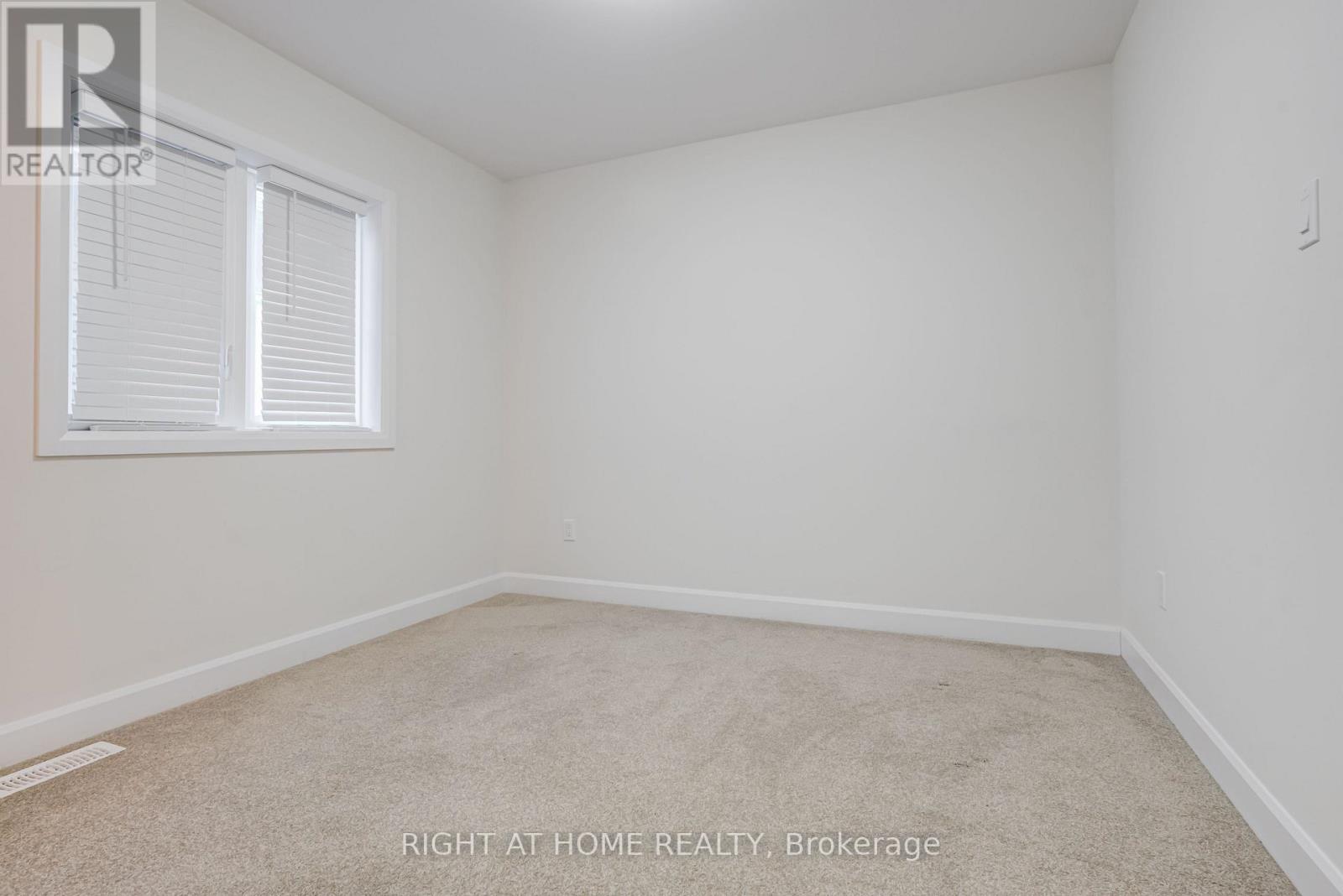 520 Clayton Avenue, Peterborough (Monaghan Ward 2), Ontario  K9K 0H5 - Photo 39 - X12991218