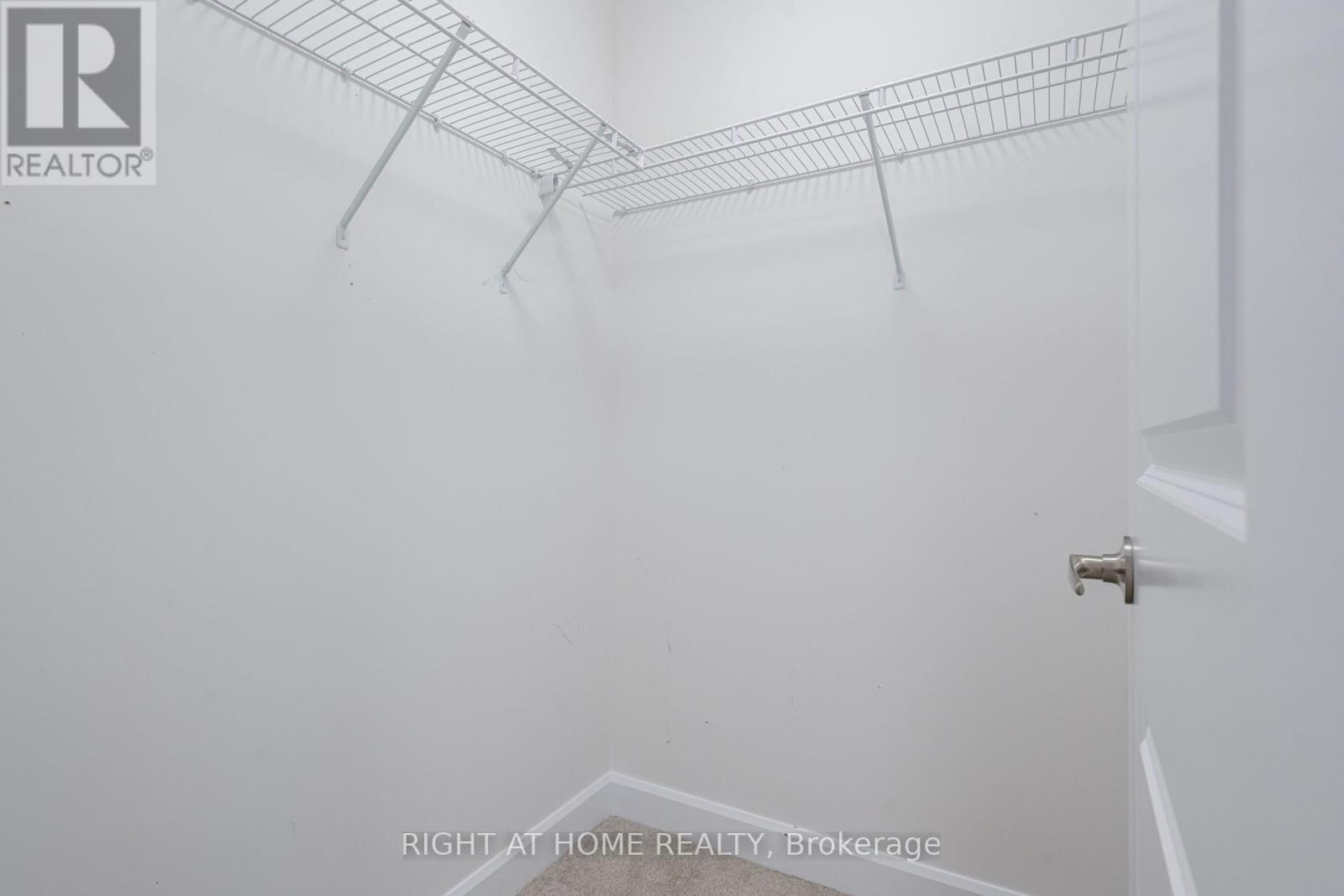 520 Clayton Avenue, Peterborough (Monaghan Ward 2), Ontario  K9K 0H5 - Photo 41 - X12991218