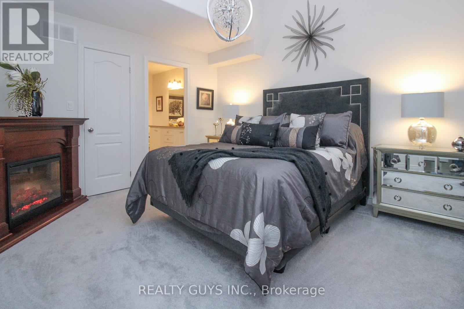 570 Grange Way, Peterborough (Northcrest Ward 5), Ontario  K9H 0G5 - Photo 27 - X12992044