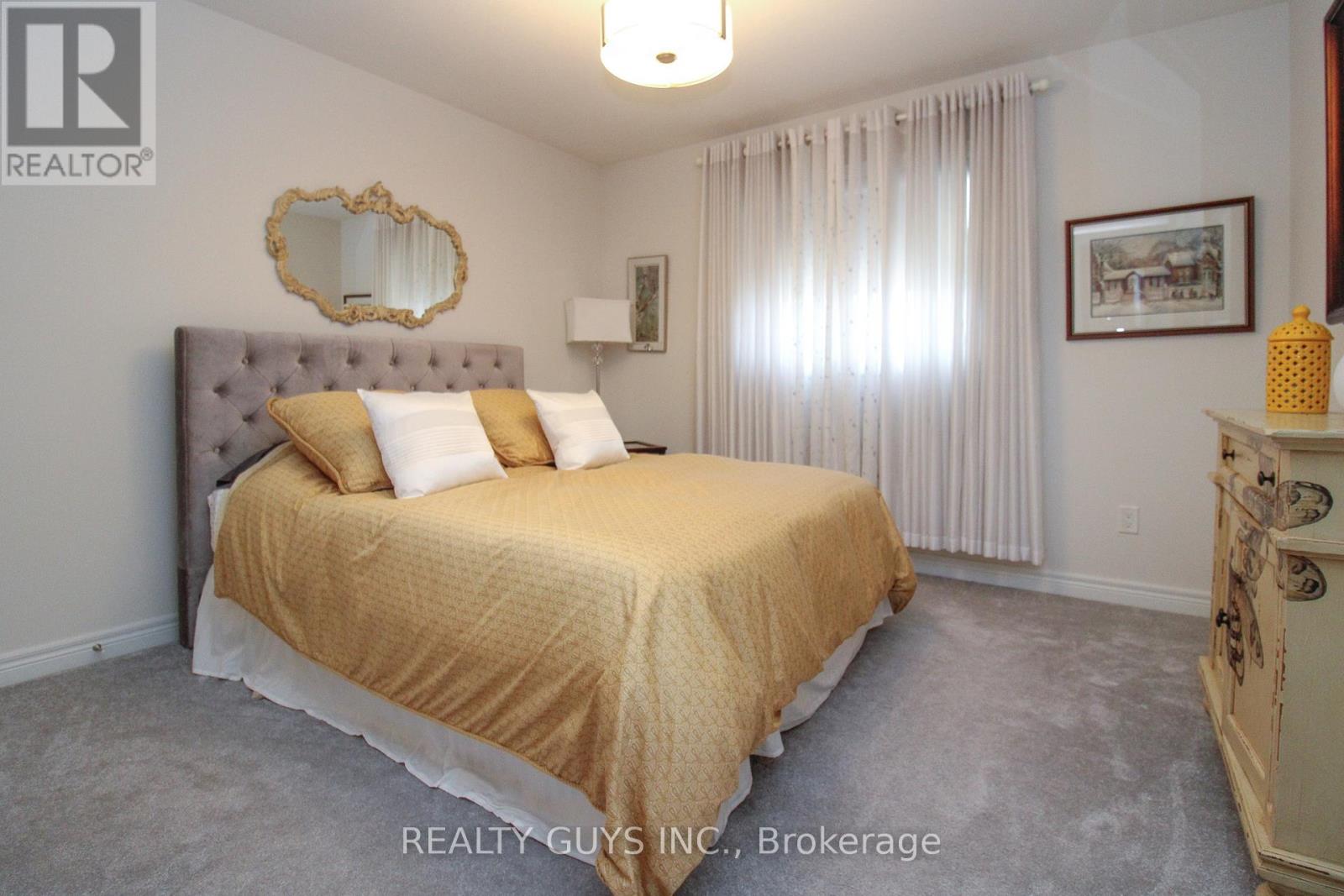 570 Grange Way, Peterborough (Northcrest Ward 5), Ontario  K9H 0G5 - Photo 40 - X12992044