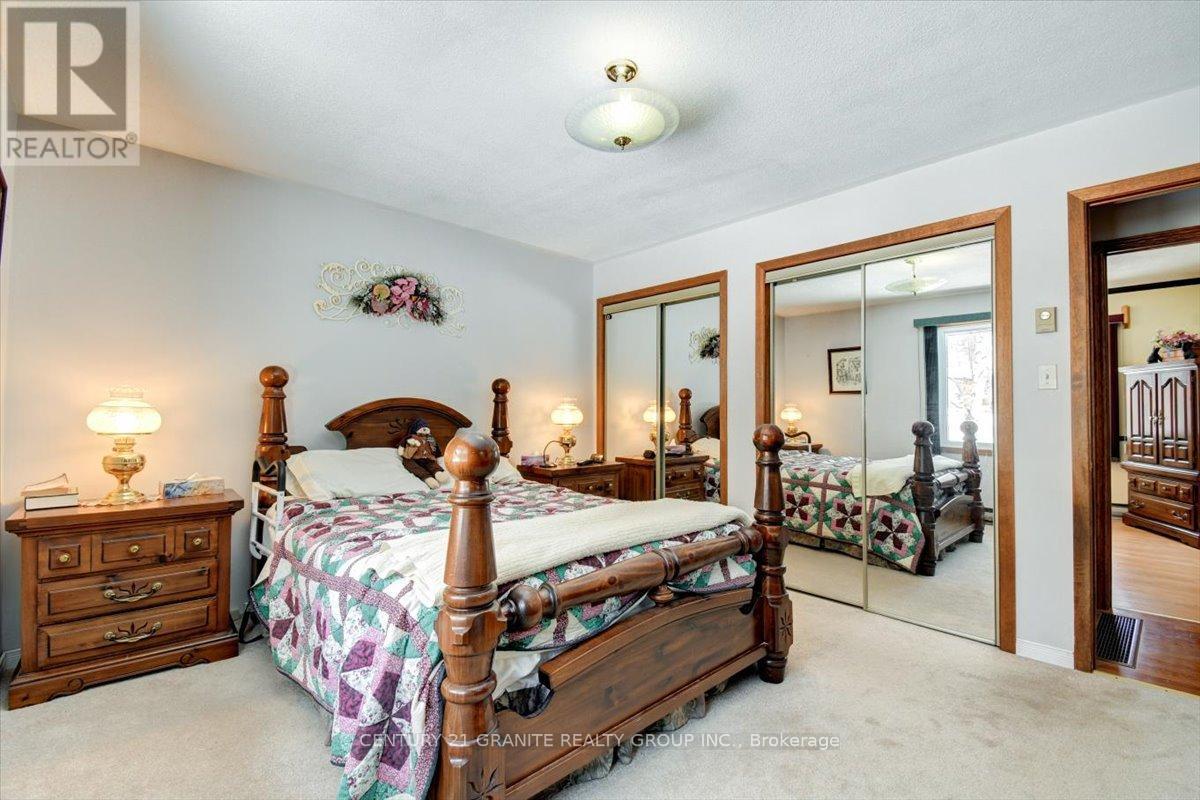 237 Maxwell Settlement Road, Bancroft (Bancroft Ward), Ontario  K0L 1C0 - Photo 19 - X12992120