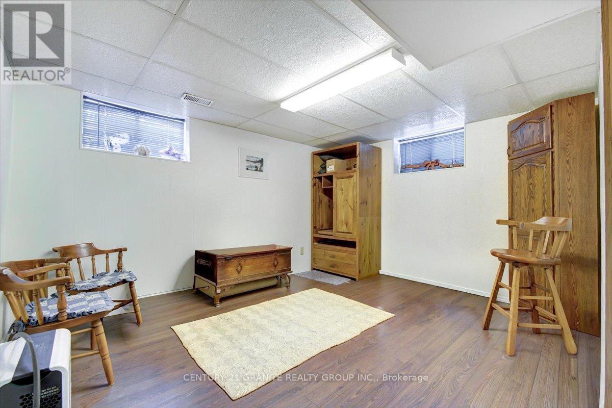 237 Maxwell Settlement Road, Bancroft (Bancroft Ward), Ontario  K0L 1C0 - Photo 32 - X12992120