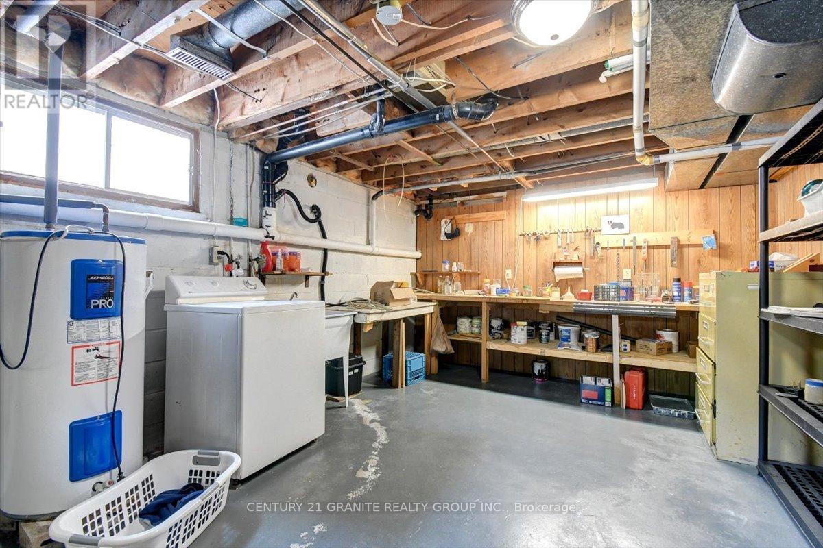 237 Maxwell Settlement Road, Bancroft (Bancroft Ward), Ontario  K0L 1C0 - Photo 36 - X12992120