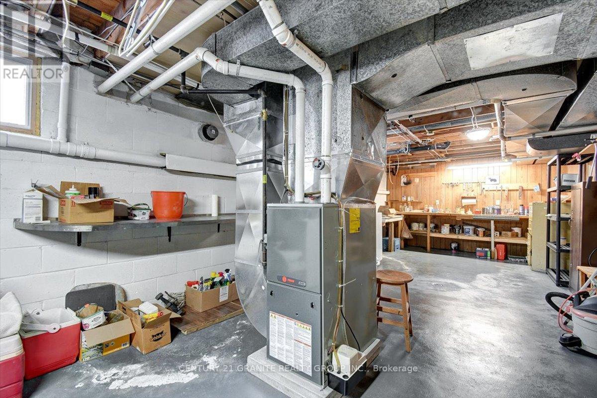 237 Maxwell Settlement Road, Bancroft (Bancroft Ward), Ontario  K0L 1C0 - Photo 38 - X12992120