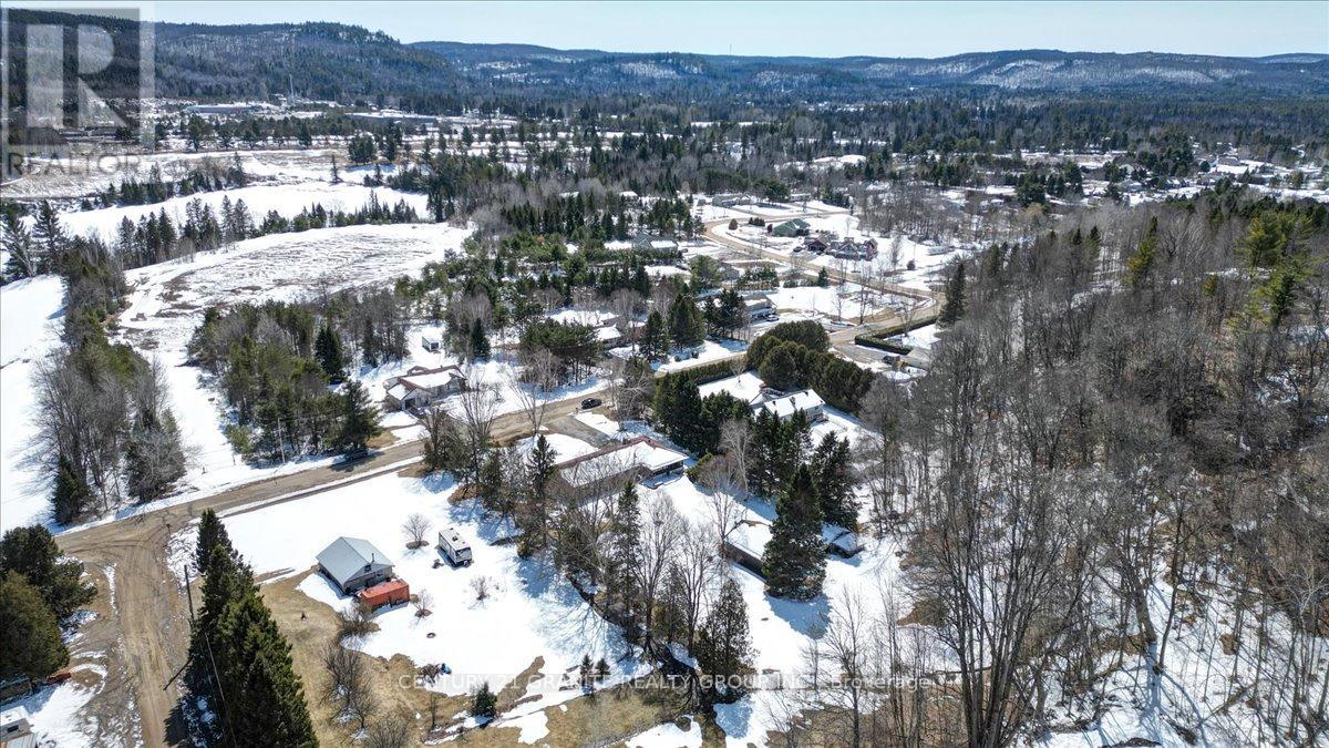 237 Maxwell Settlement Road, Bancroft (Bancroft Ward), Ontario  K0L 1C0 - Photo 42 - X12992120