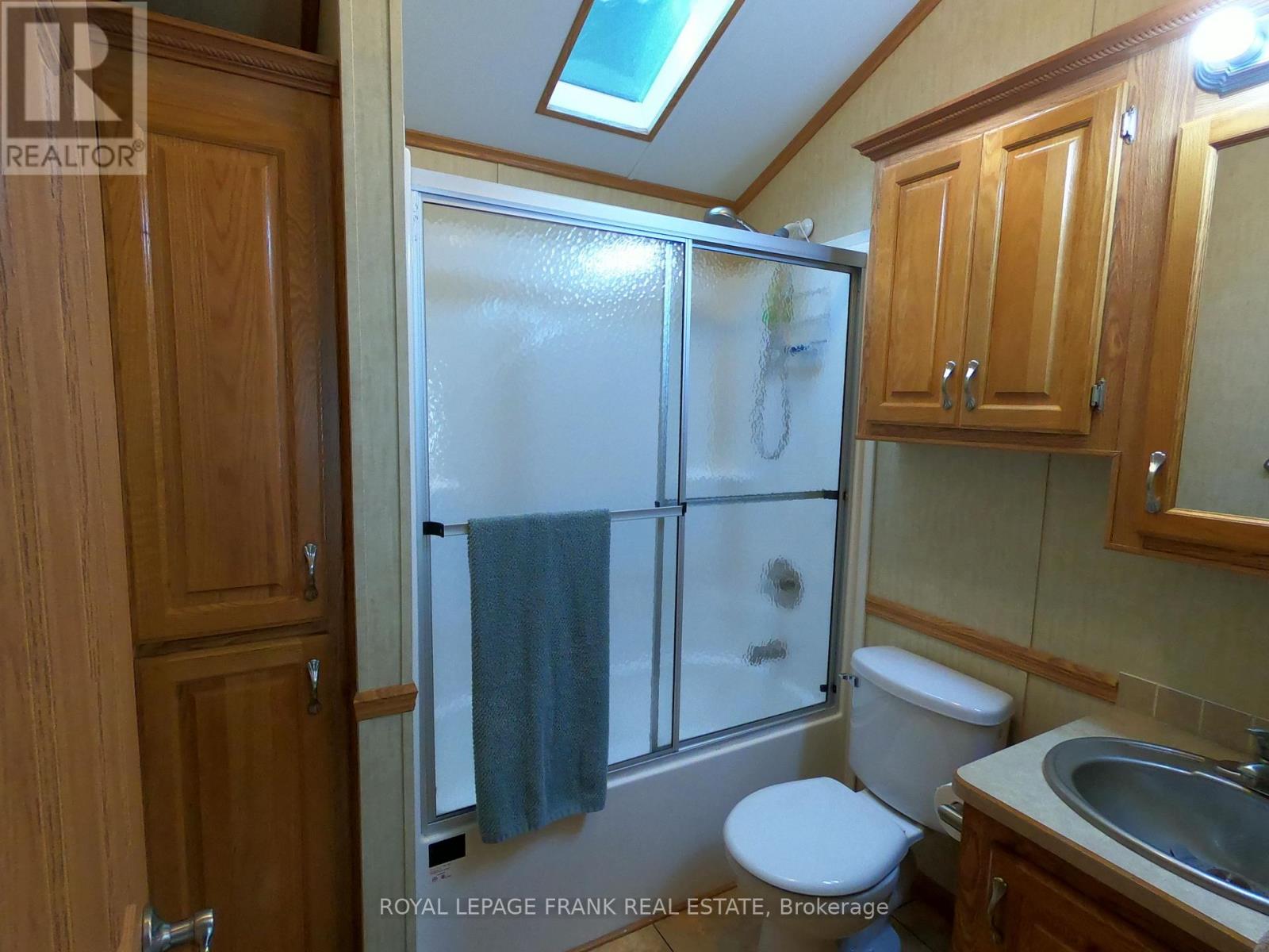 14 Pioneer Drive, Otonabee-South Monaghan, Ontario  K0L 2G0 - Photo 13 - X12992178