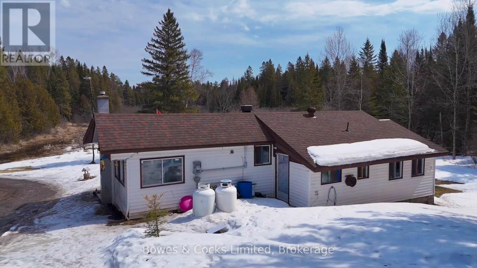 1046 Detlor Road, Bancroft (Dungannon Ward), Ontario  K0L 2L0 - Photo 5 - X12992324