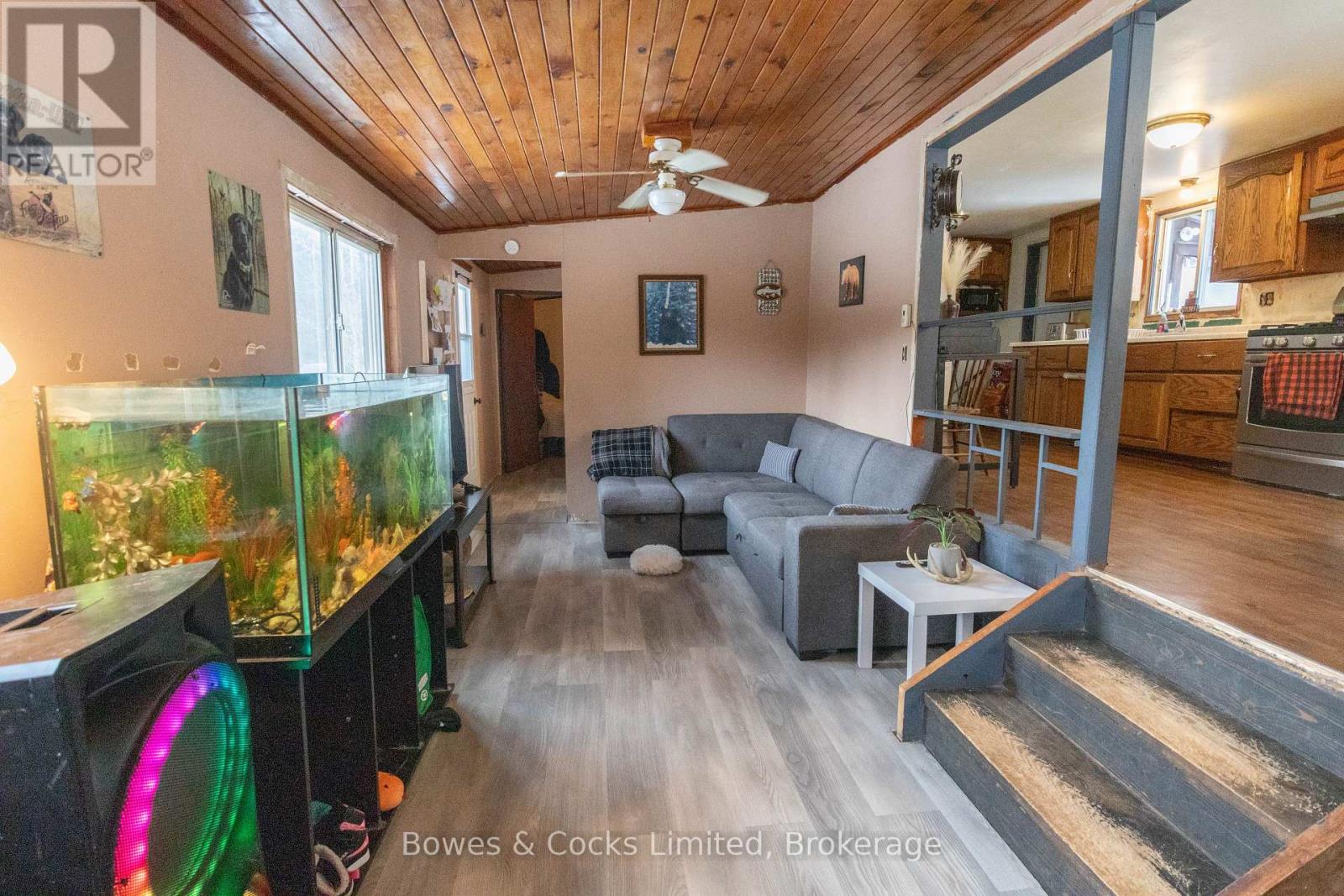 1046 Detlor Road, Bancroft (Dungannon Ward), Ontario  K0L 2L0 - Photo 9 - X12992324