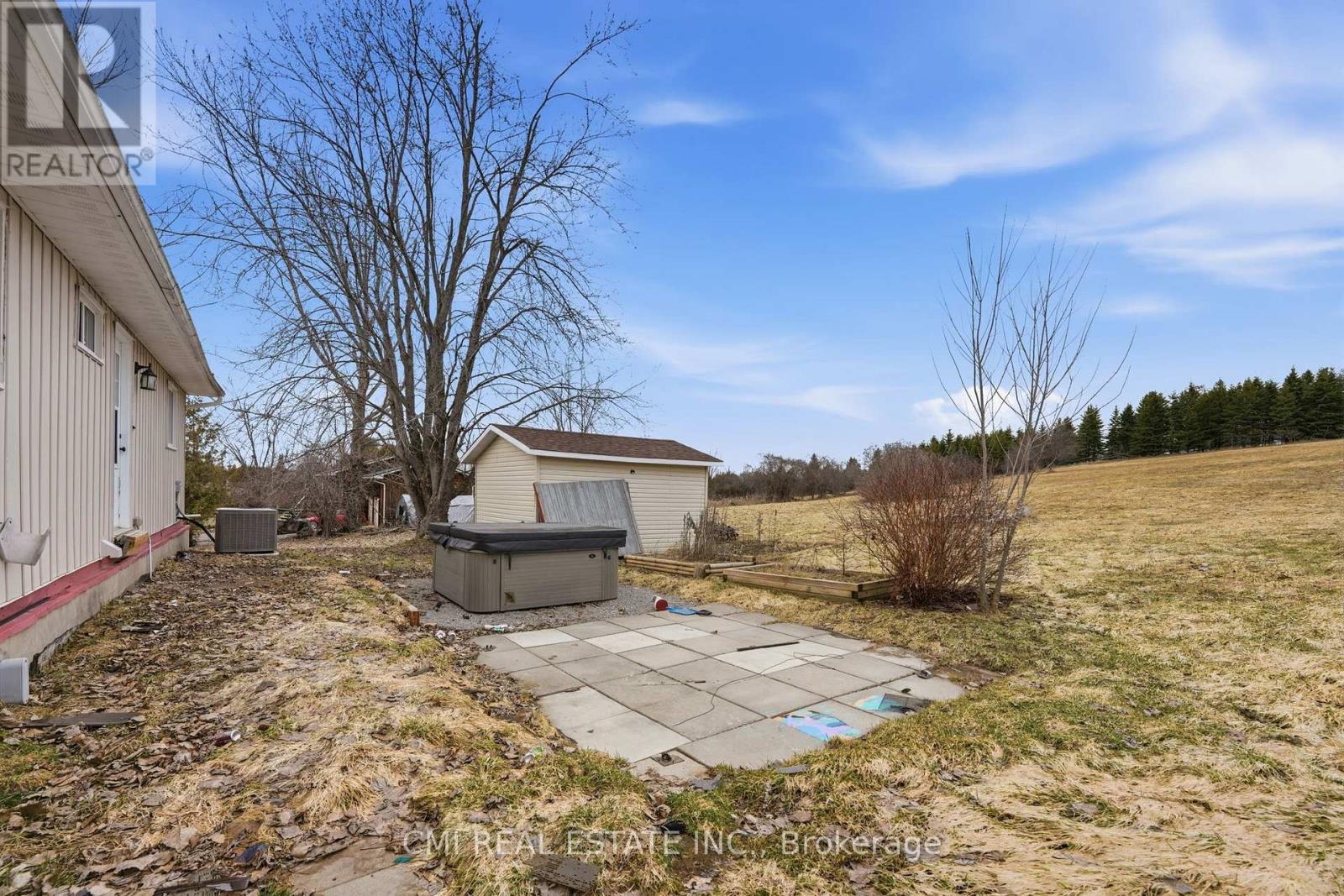 692 Emily Park Road, Kawartha Lakes (Omemee), Ontario  K0L 2W0 - Photo 37 - X12992450