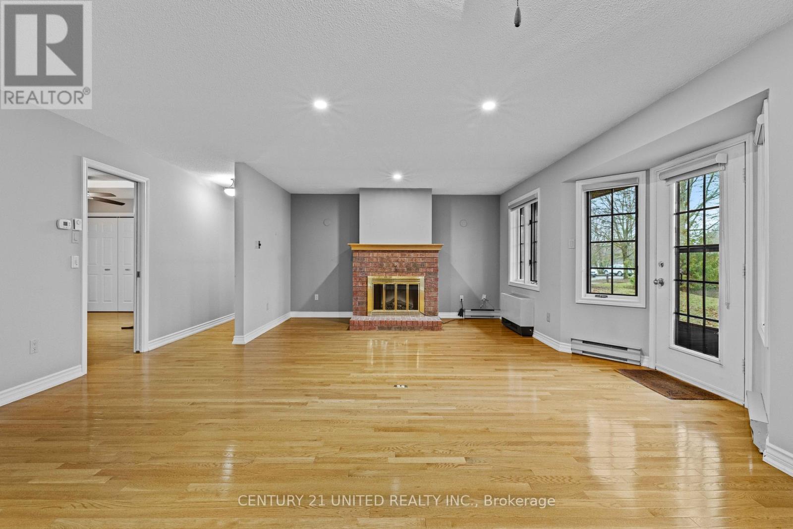 3 - 660 Whitaker Street, Peterborough (Ashburnham Ward 4), Ontario  K9H 7L5 - Photo 13 - X12992660