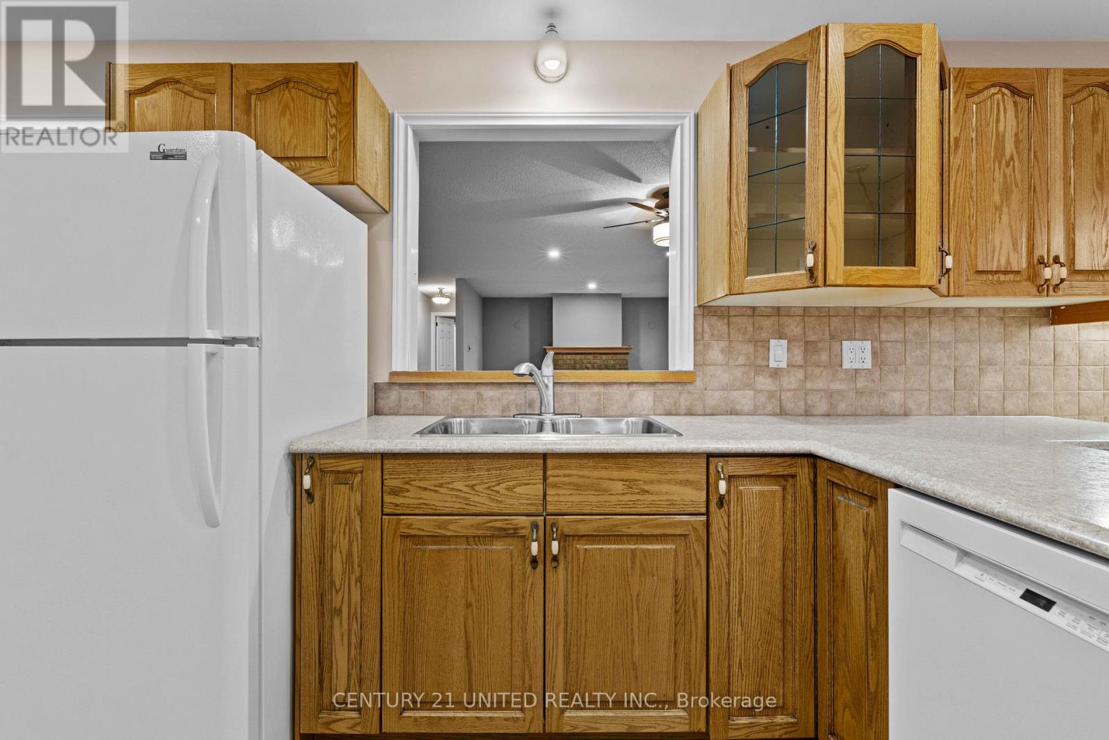 3 - 660 Whitaker Street, Peterborough (Ashburnham Ward 4), Ontario  K9H 7L5 - Photo 19 - X12992660