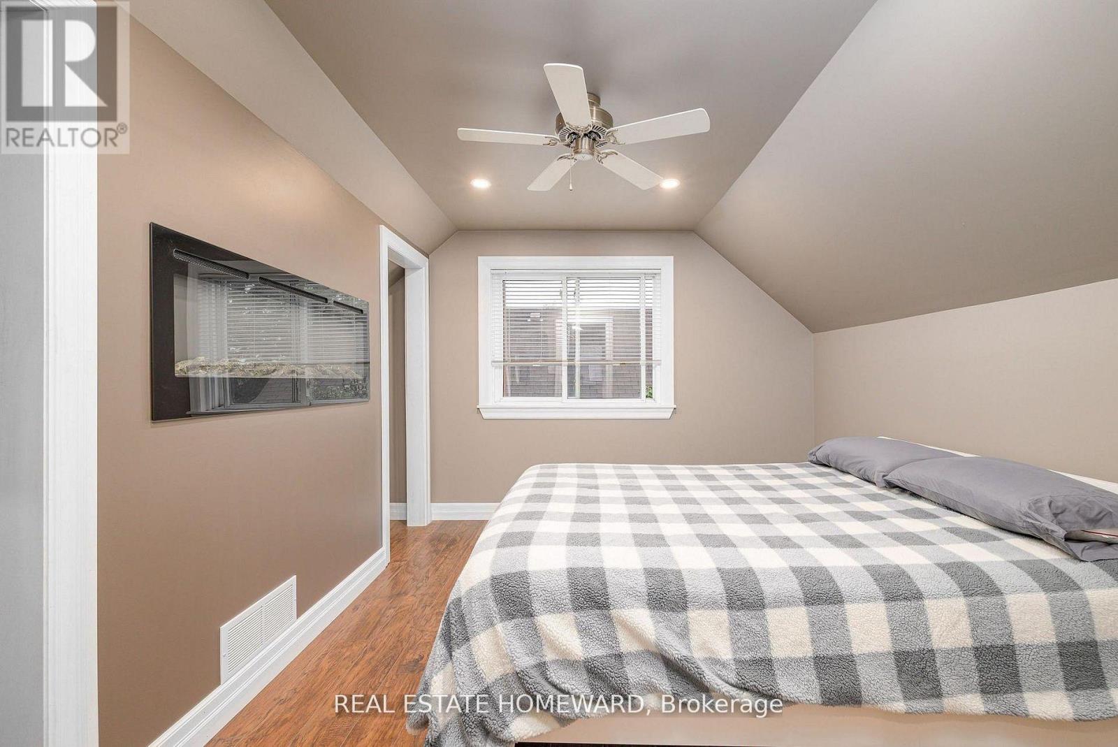 521 O'connell Road, Peterborough (Otonabee Ward 1), Ontario  K9J 4E2 - Photo 16 - X12992894