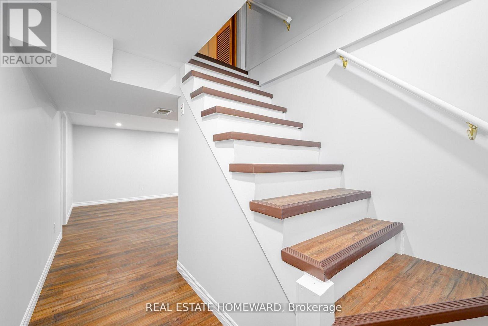 521 O'connell Road, Peterborough (Otonabee Ward 1), Ontario  K9J 4E2 - Photo 18 - X12992894