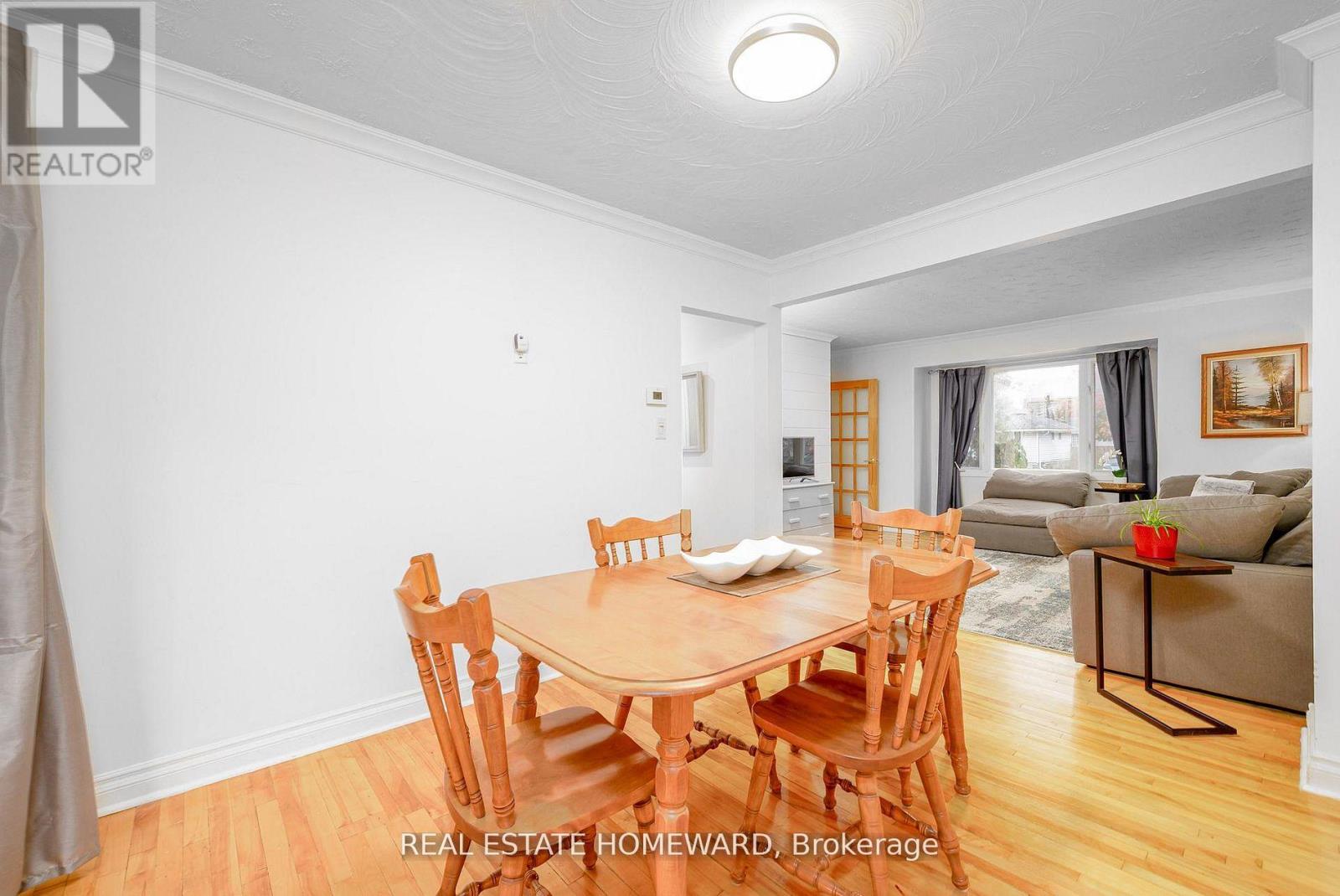 521 O'connell Road, Peterborough (Otonabee Ward 1), Ontario  K9J 4E2 - Photo 6 - X12992894